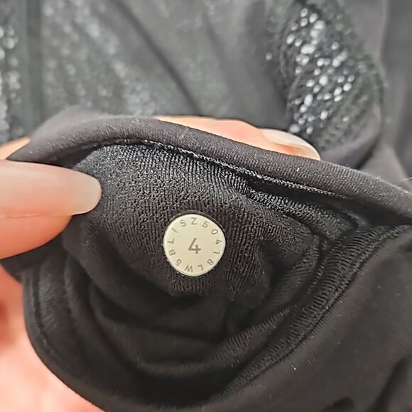 Lululemon Power Lines Pant 28" size 4 - Picture 10 of 10